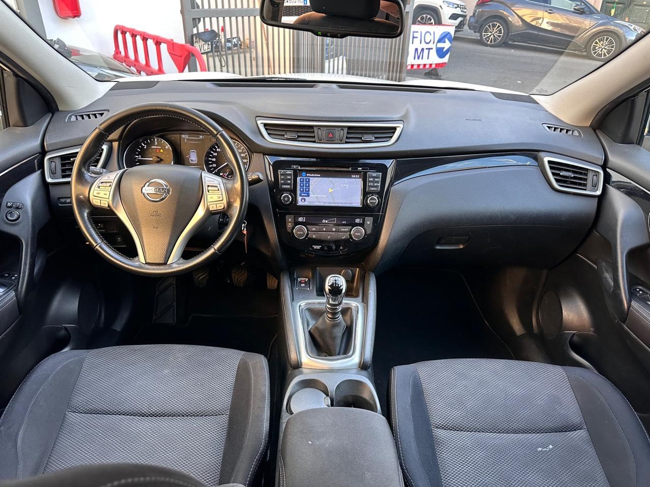 Nissan Qashqai 1.5 dCi N-Connecta