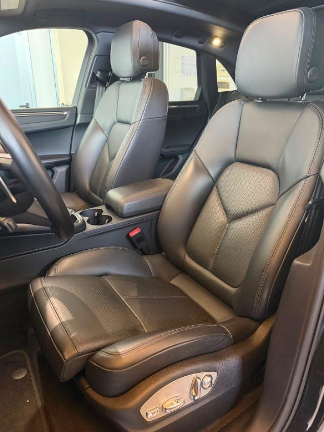 PORSCHE Macan 2.0 //TETTO//SPORT CHRONO//IVA//