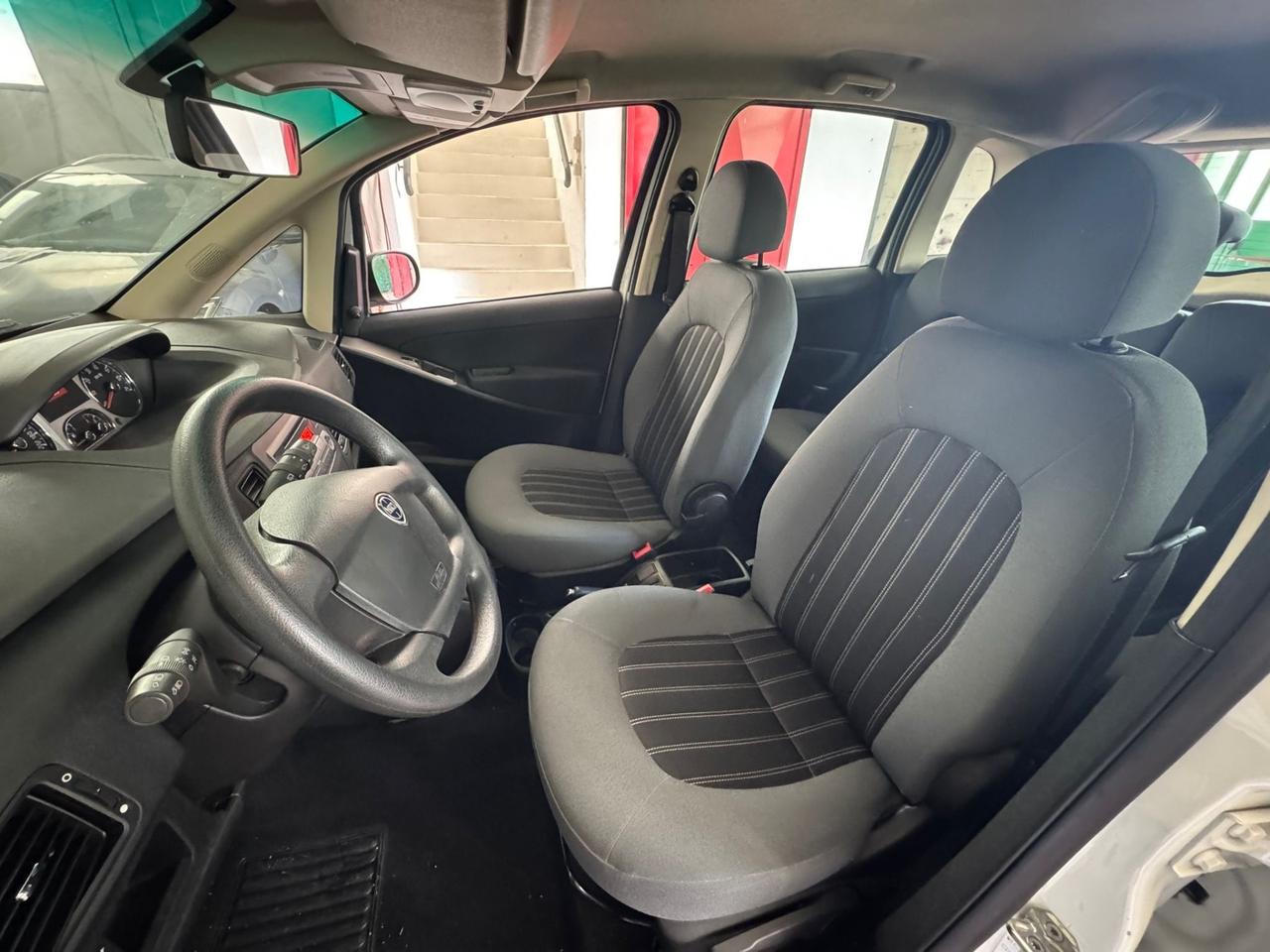 Lancia MUSA 1.3 Mjt 95 CV Gold SI NEOPATENTATI