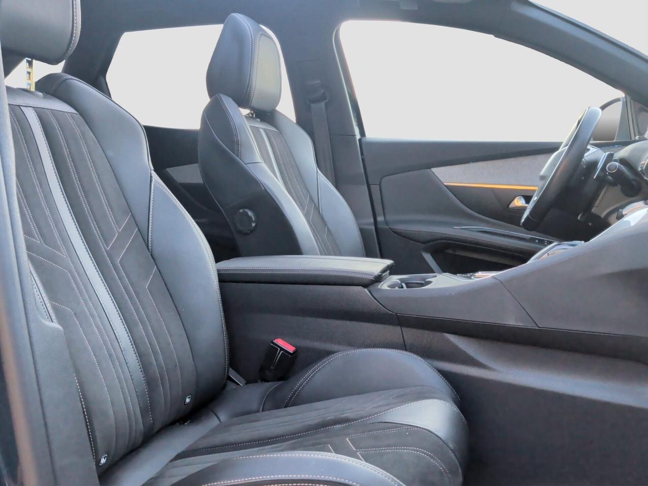 Peugeot 3008 BlueHDi 130 S&S EAT8 GT TETTO 2022