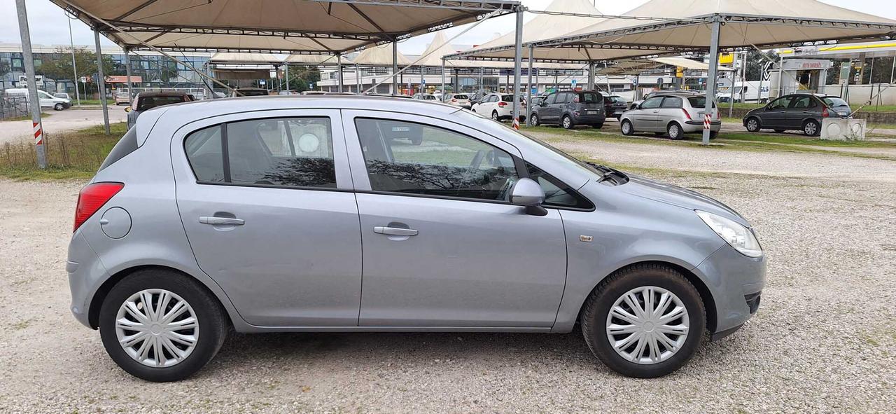 Opel Corsa 1.2 80CV 5 porte GPL-TECH Enjoy