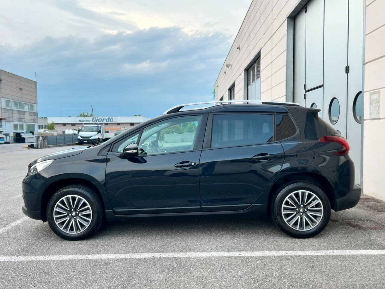 Peugeot 2008 PureTech 82 S&S Allure