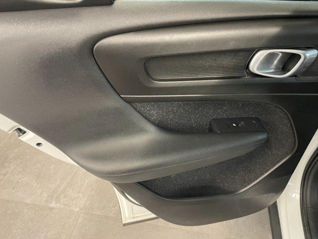 VOLVO XC40 2.0 D3 AWD 150 CV R-design Tetto