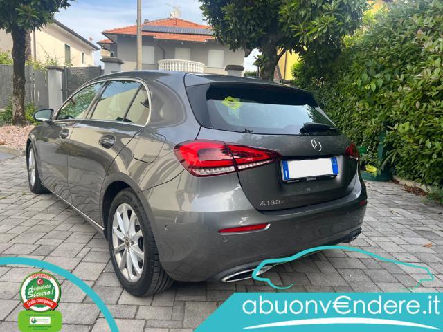 MERCEDES-BENZ A 180 d Automatic Business Extra