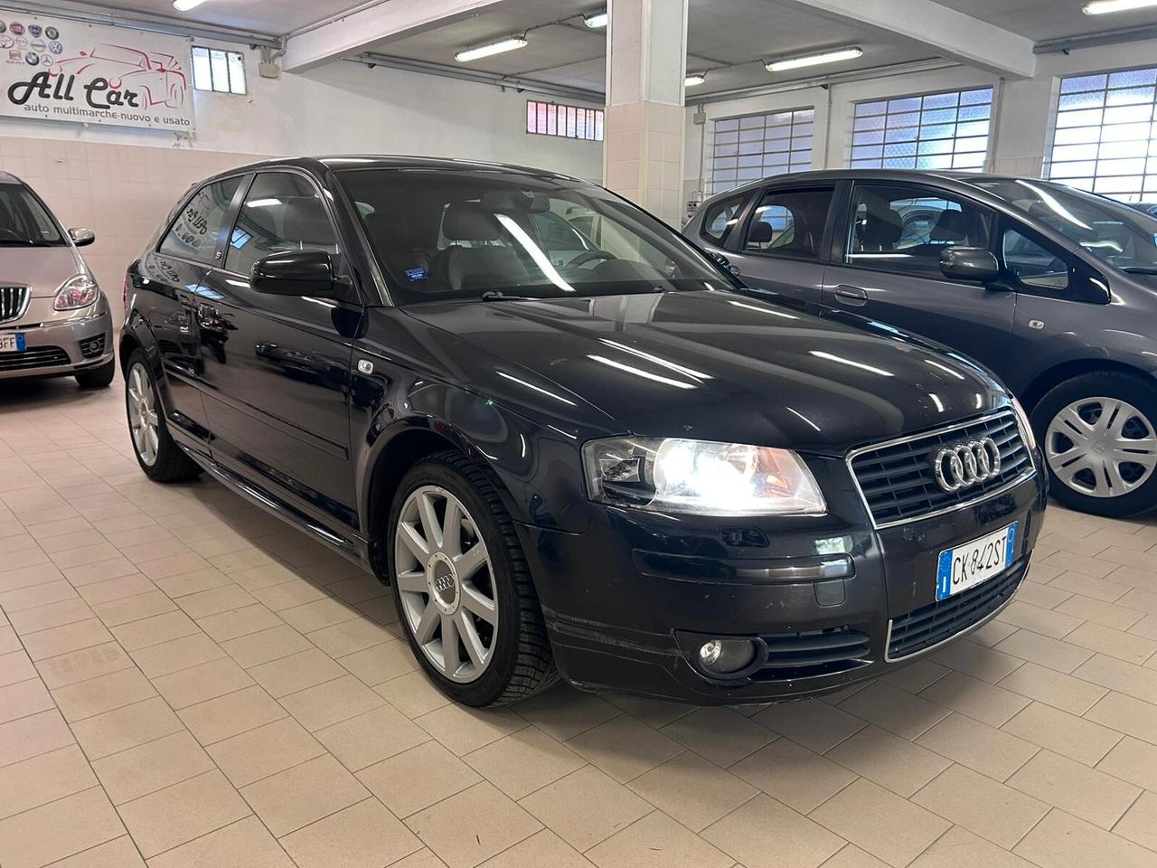 Audi A3 2.0 16V TDI Ambition S-Line 140CV