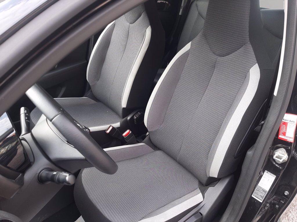 TOYOTA Aygo 5p 1.0 x-play m-mt 72cv del 2021