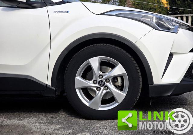 TOYOTA C-HR 1.8h Business 2wd e-cvt