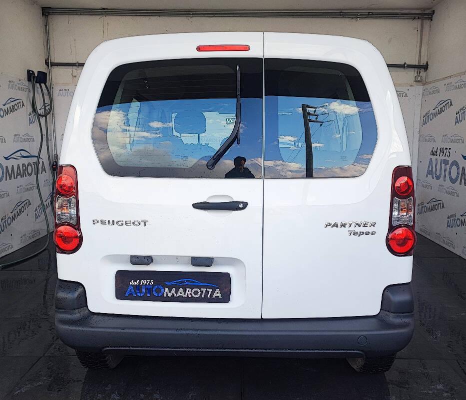 Peugeot Partner 1.6 bluehdi 75cv L1 Pro 2p.ti E6 KM REALI!