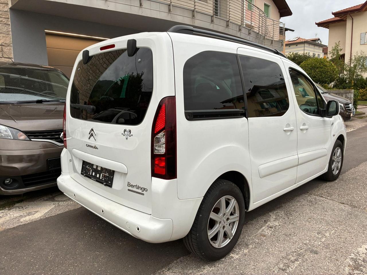 CITROEN BERLINGO 1.6 eHDi 120CV 6M 7POSTI