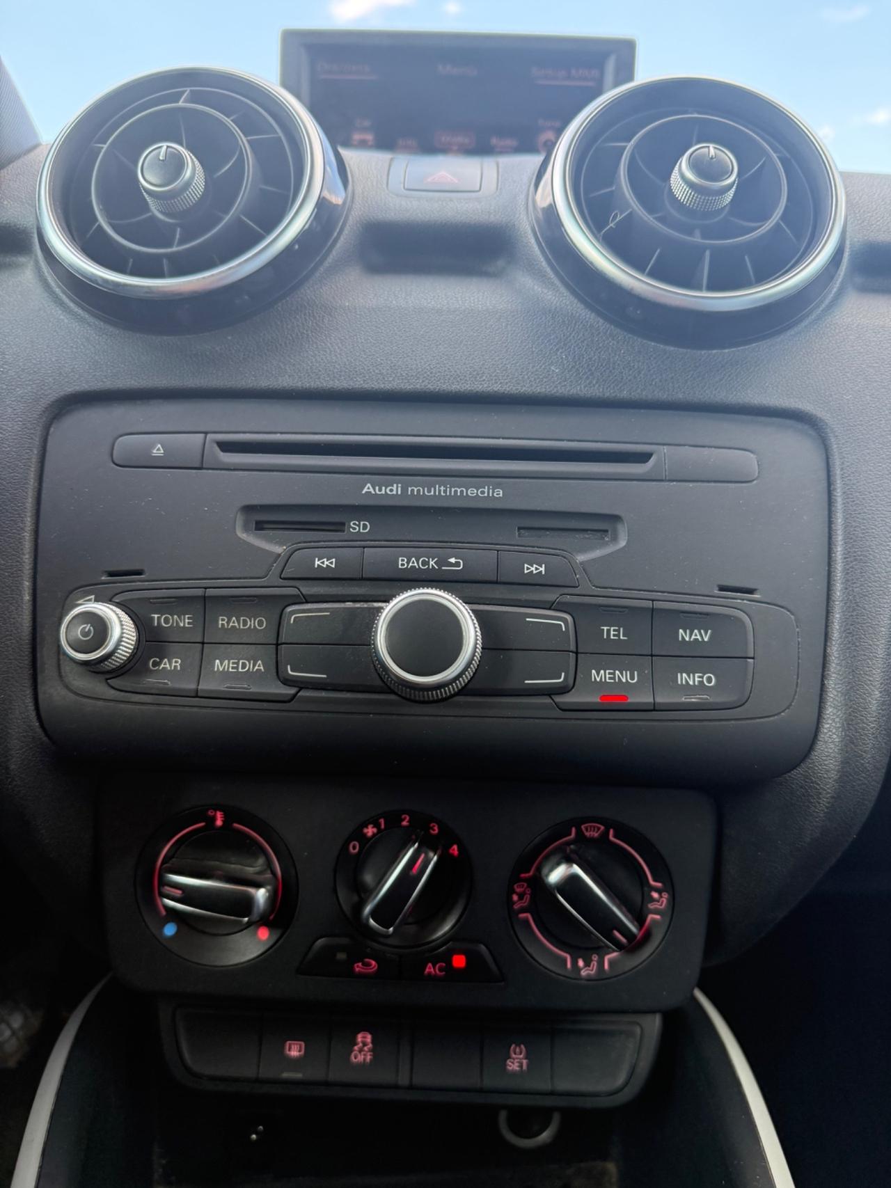 Audi A1 1.6 TDI 105 CV Ambition