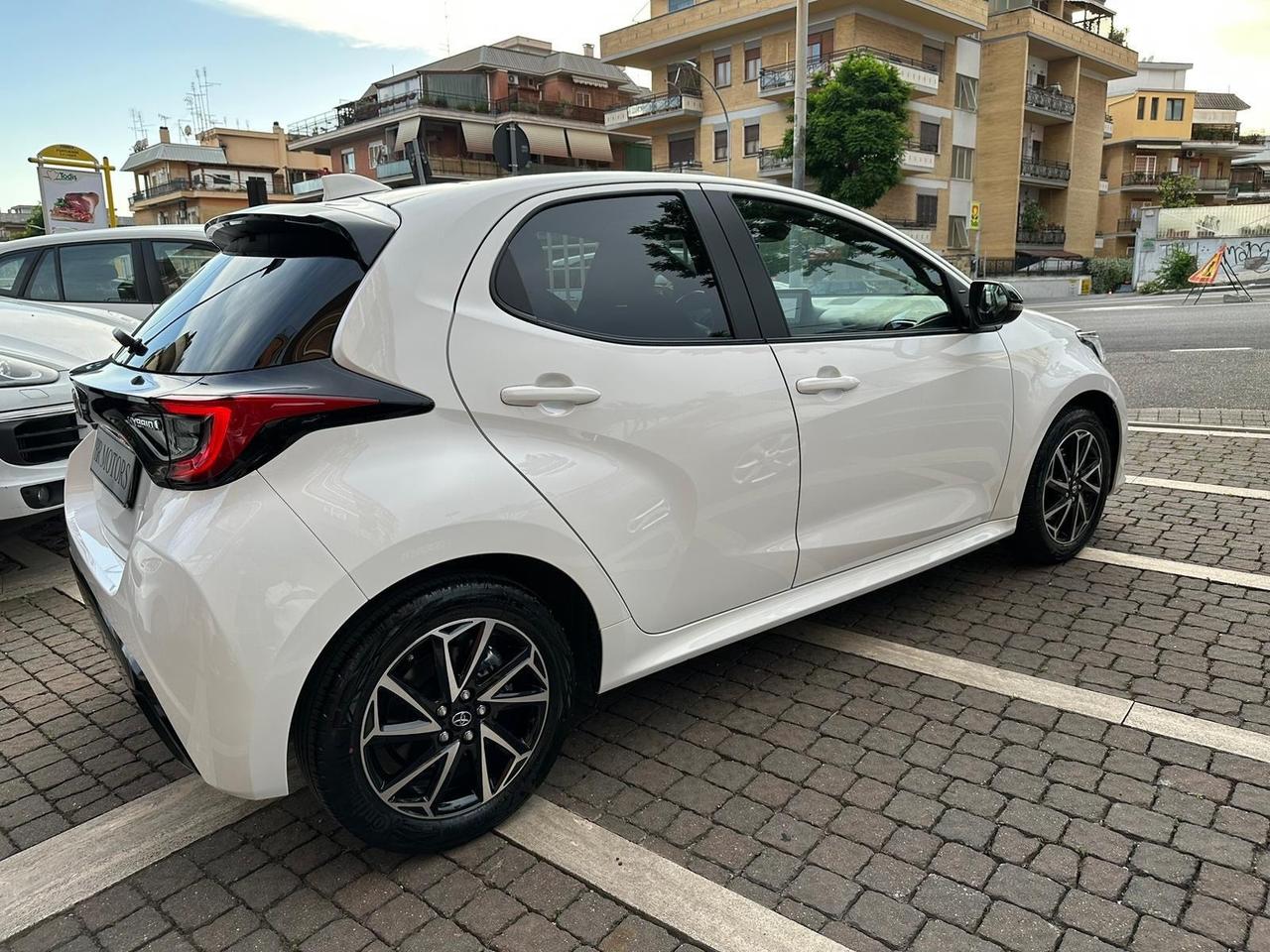 Toyota Yaris 1.5 Hybrid Lounge - COME NUOVA - UNIPRO’ !!