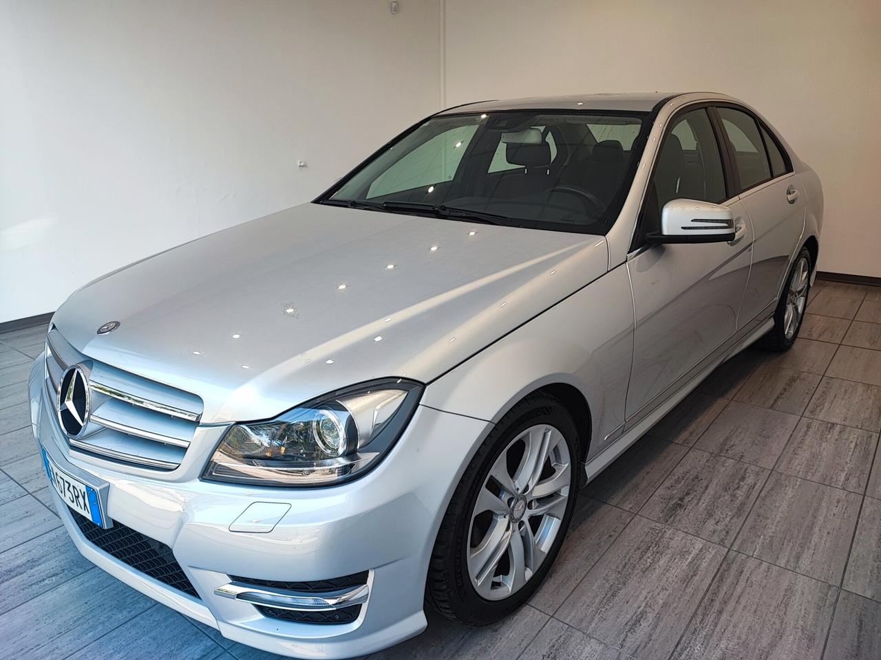 Mercedes-benz C 180 BlueEFFICIENCY Avantgarde IMPECCABILE