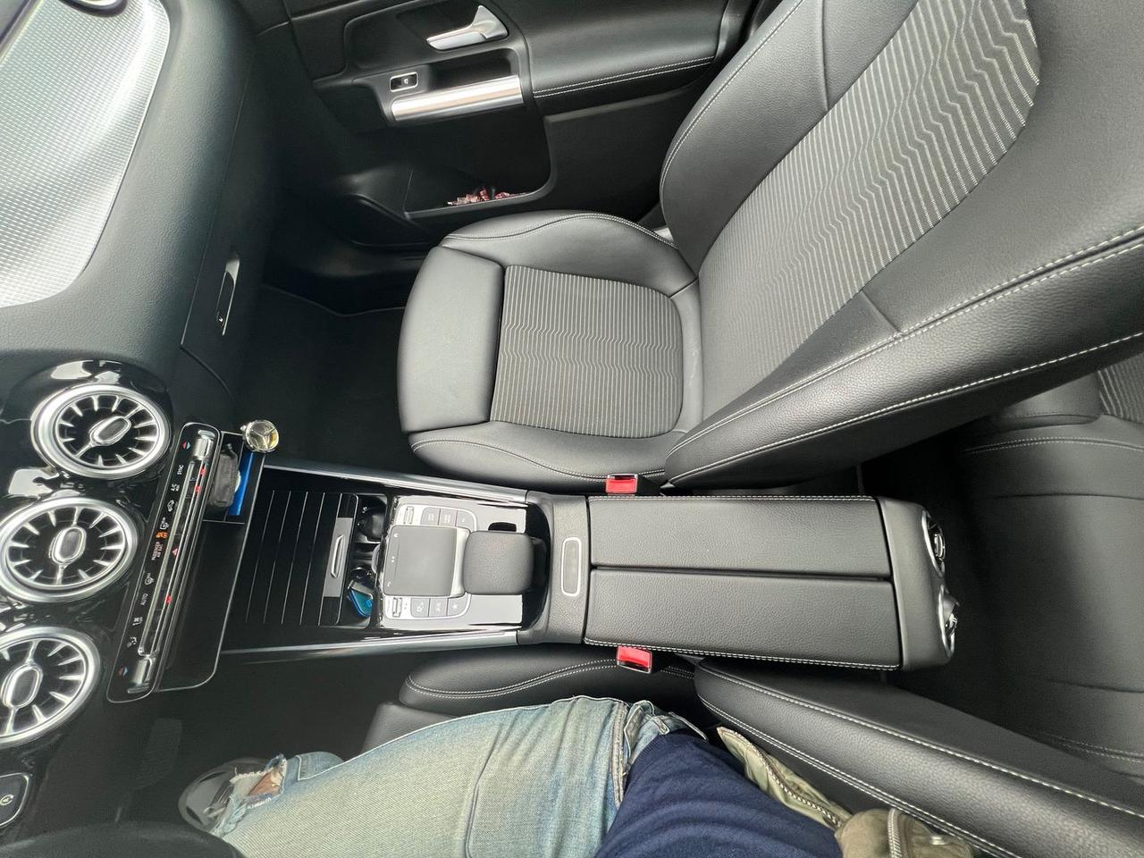 Mercedes-Benz B 180 Sport Plus B 180 D #7534