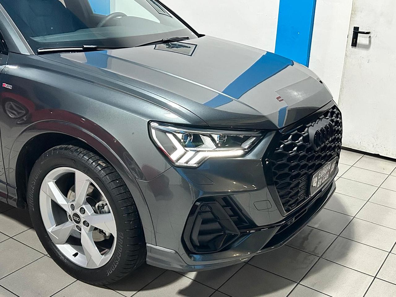 Audi Q3 35 TDI S line edition