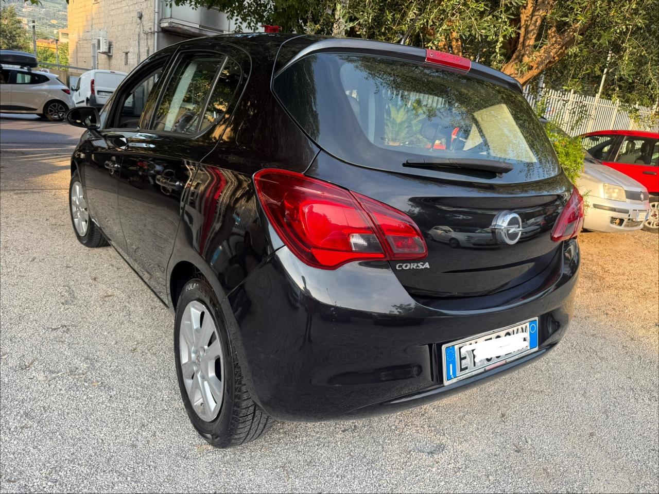 Opel Corsa 1.2 benzina gpl