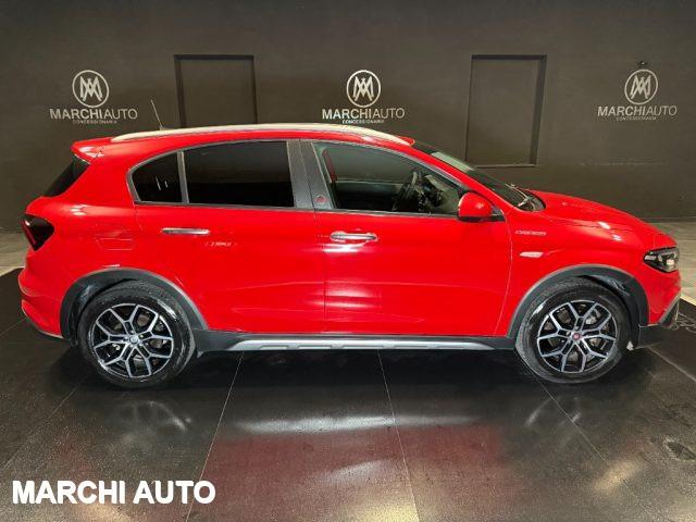FIAT Tipo 1.5 Hybrid DCT 5 porte Red CROSS