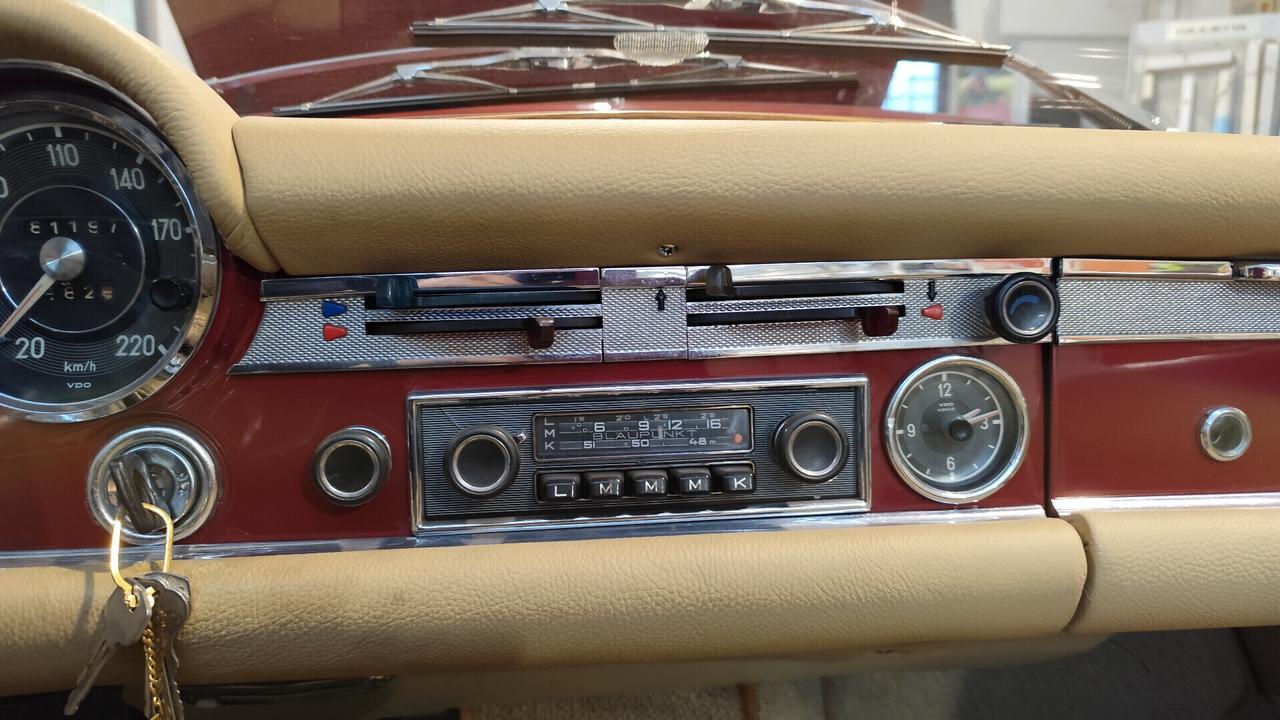 Mercedes-benz SL 280 AUTOMATIC (113)