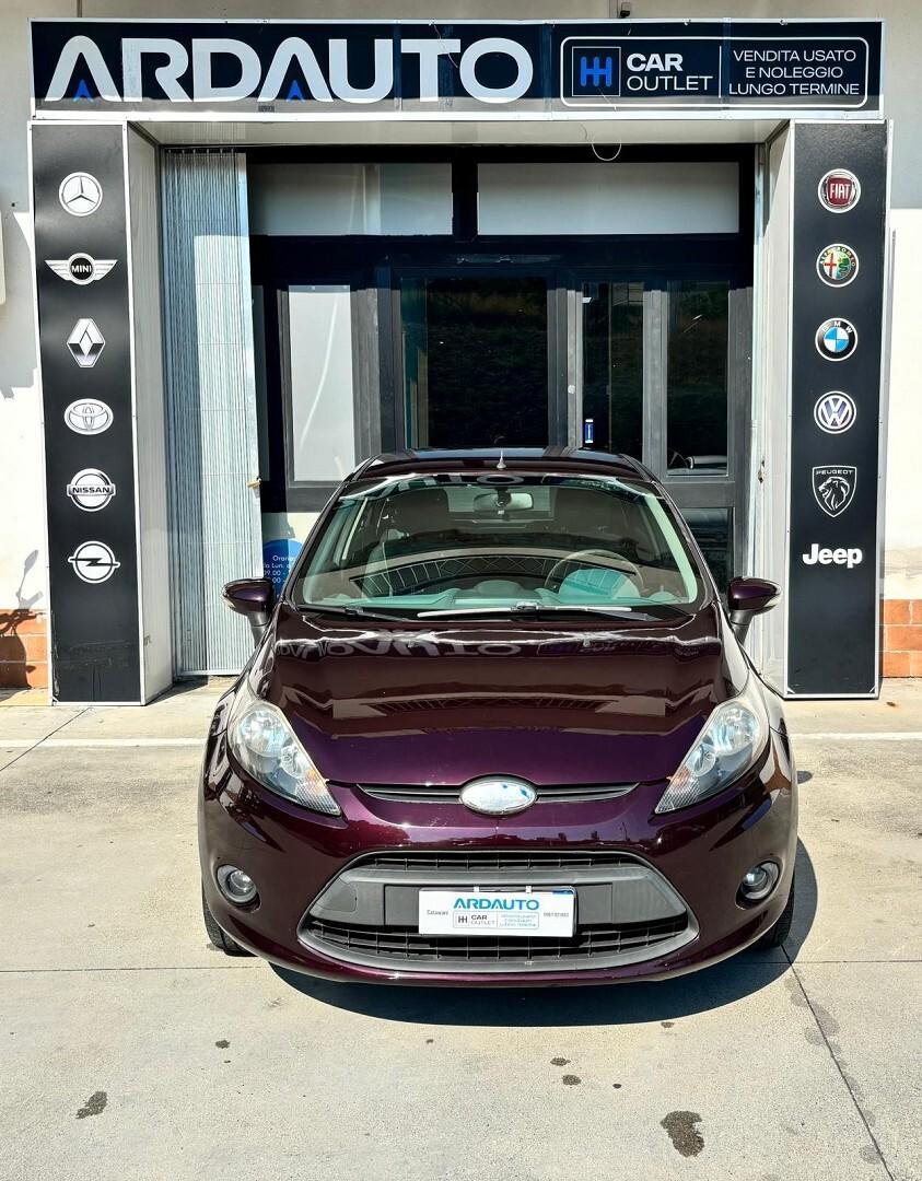 Ford Fiesta 1.4 Titanium Gpl