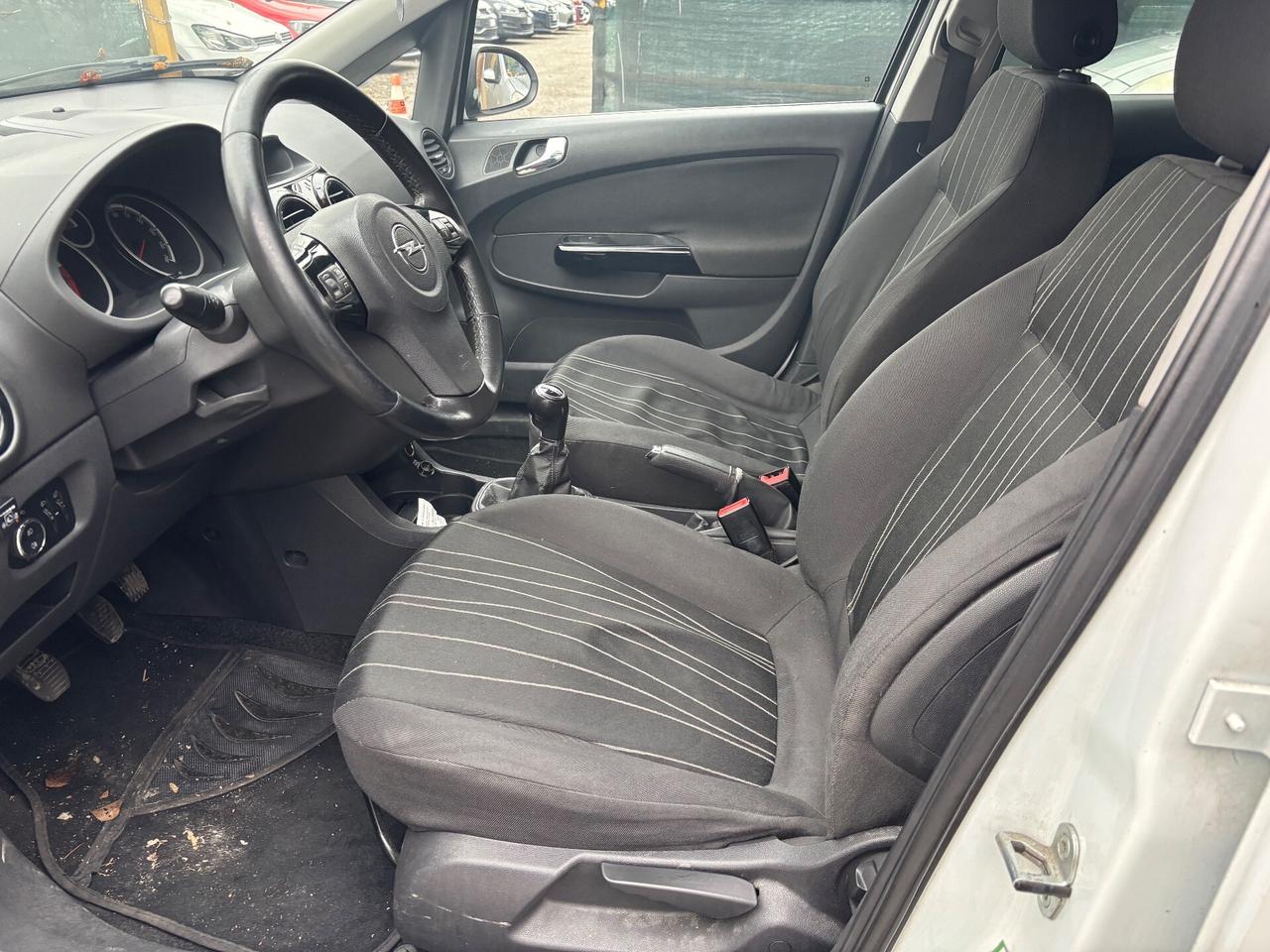 Opel Corsa 1.2 80CV 5porte GPL-TECH Edition