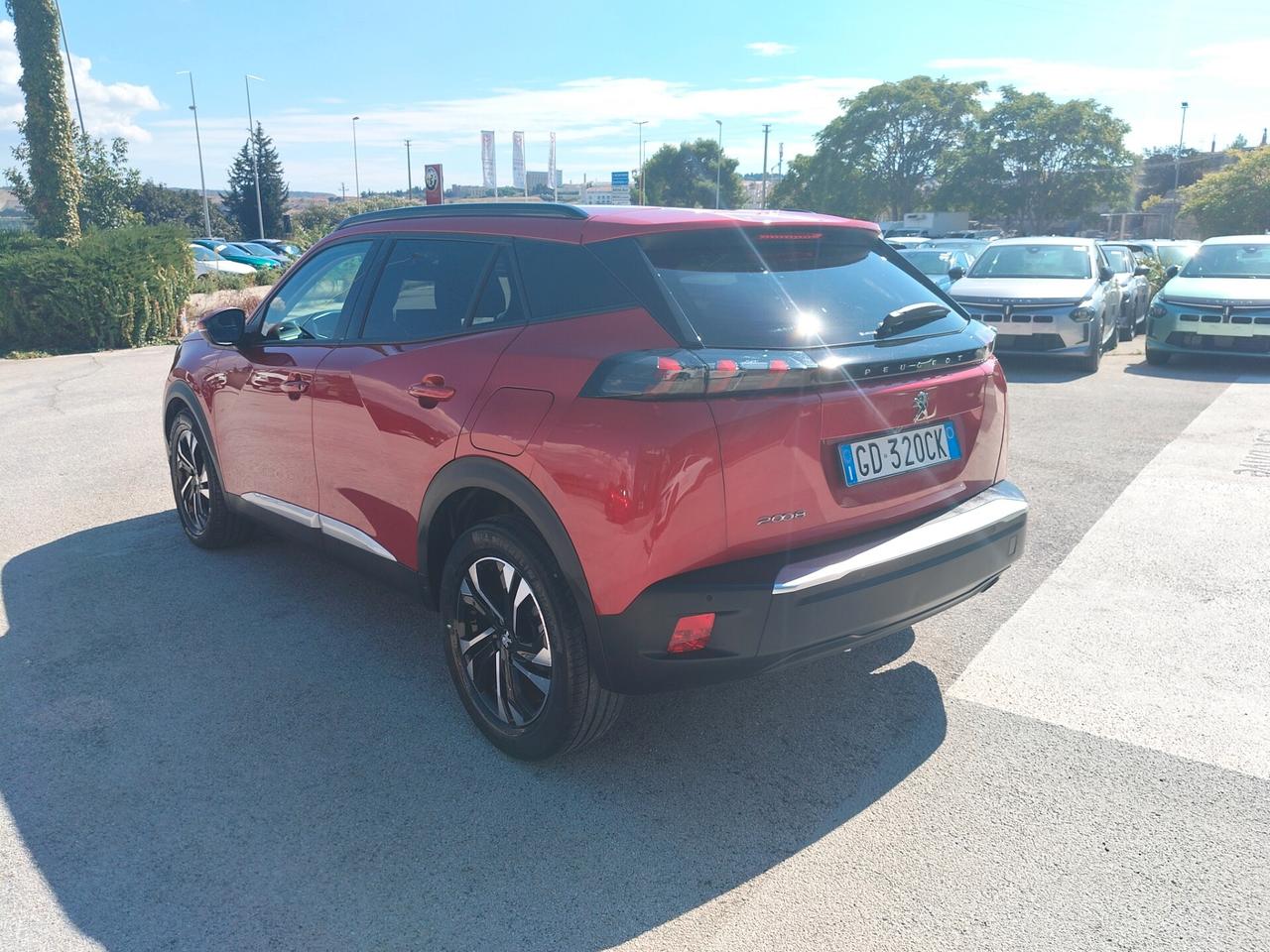 Peugeot 2008 PureTech 100 S&S Allure