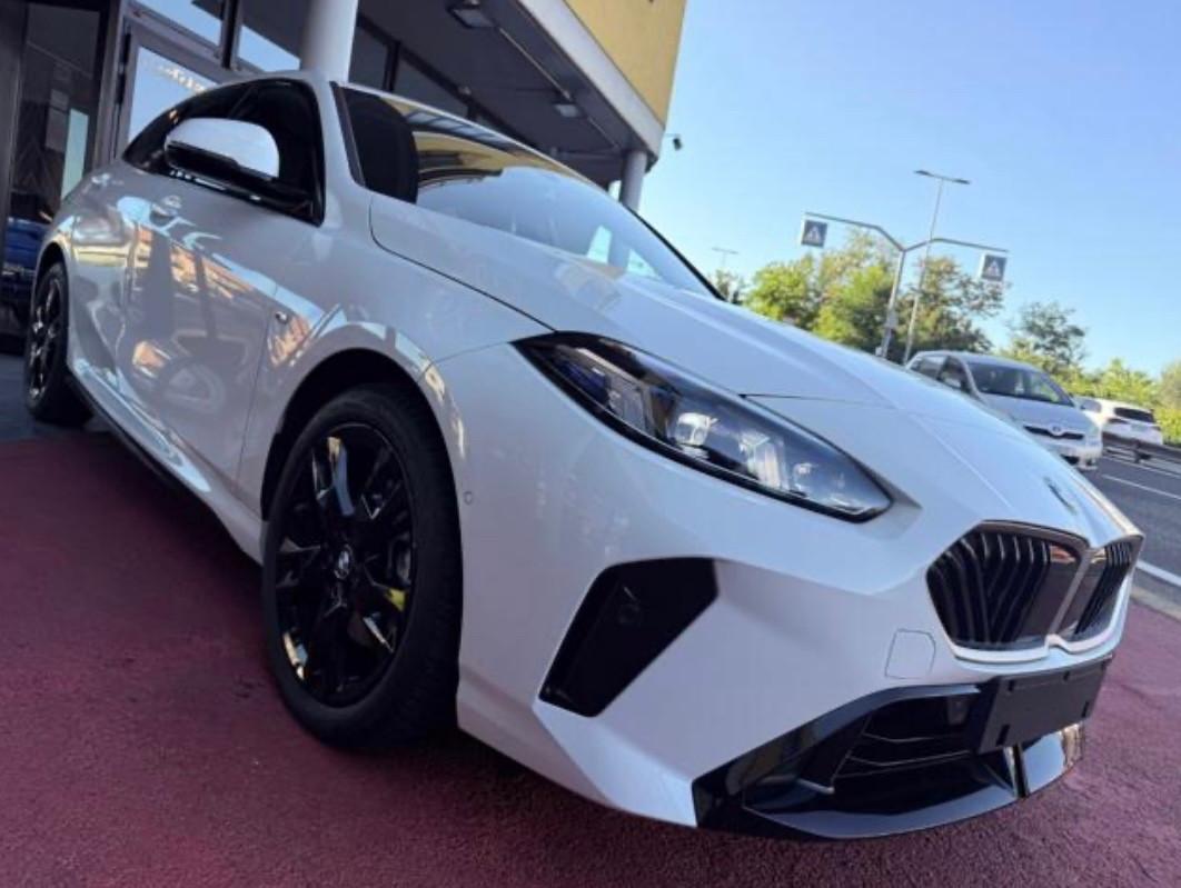 BMW 118 D MSPORT 18 BLACK TELECAMERA