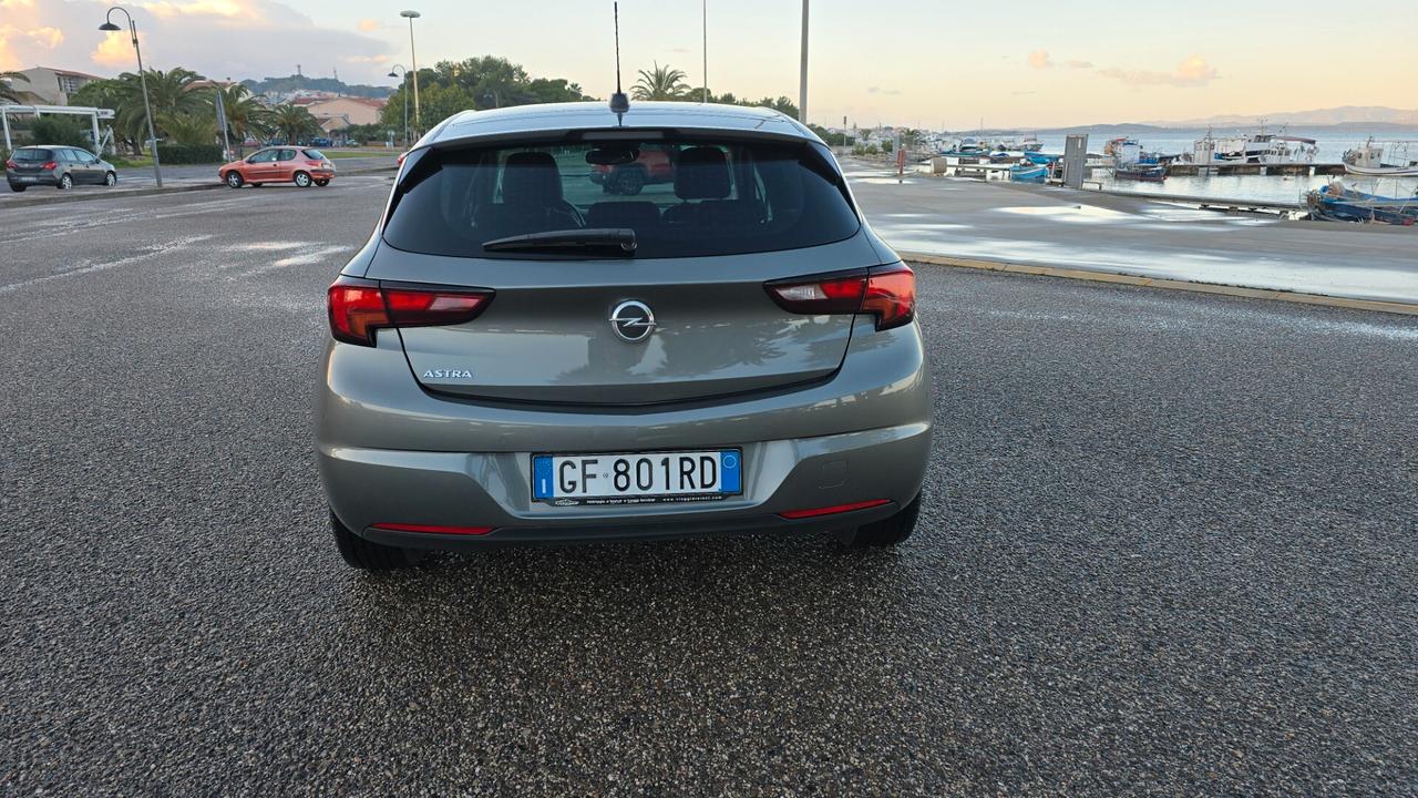 Opel Astra 1.5 CDTI 122 CV S&S AT9 5 porte Business Elegance