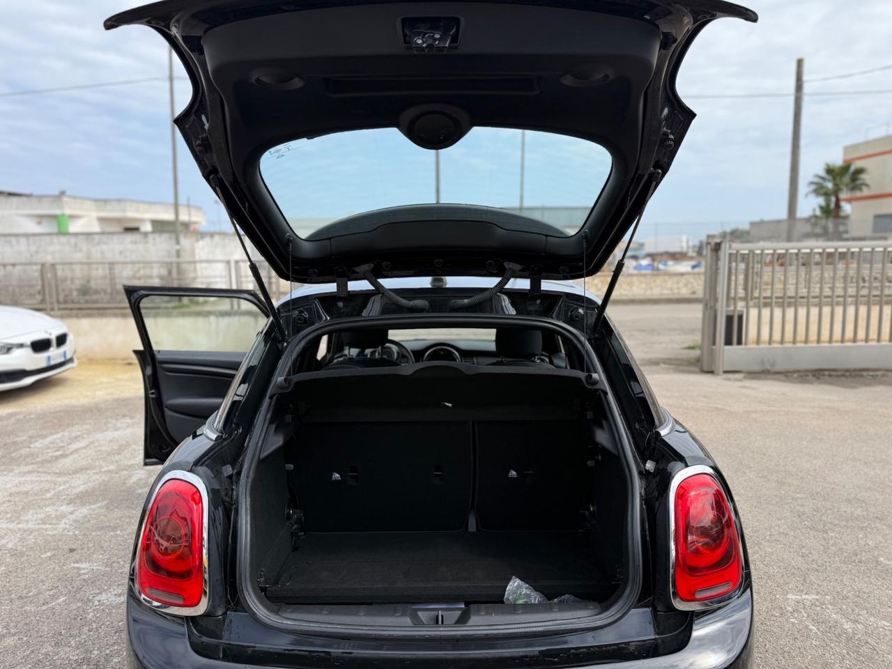 Mini Cooper D 1.5