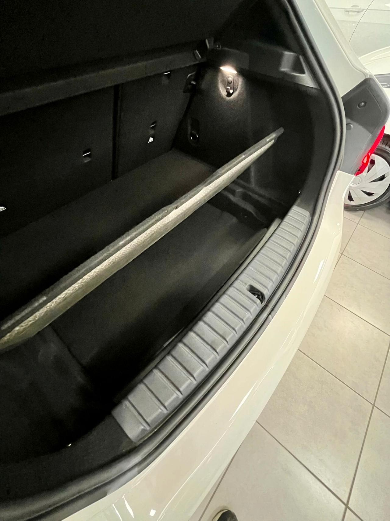 Bmw 116 116d 5p. Msport