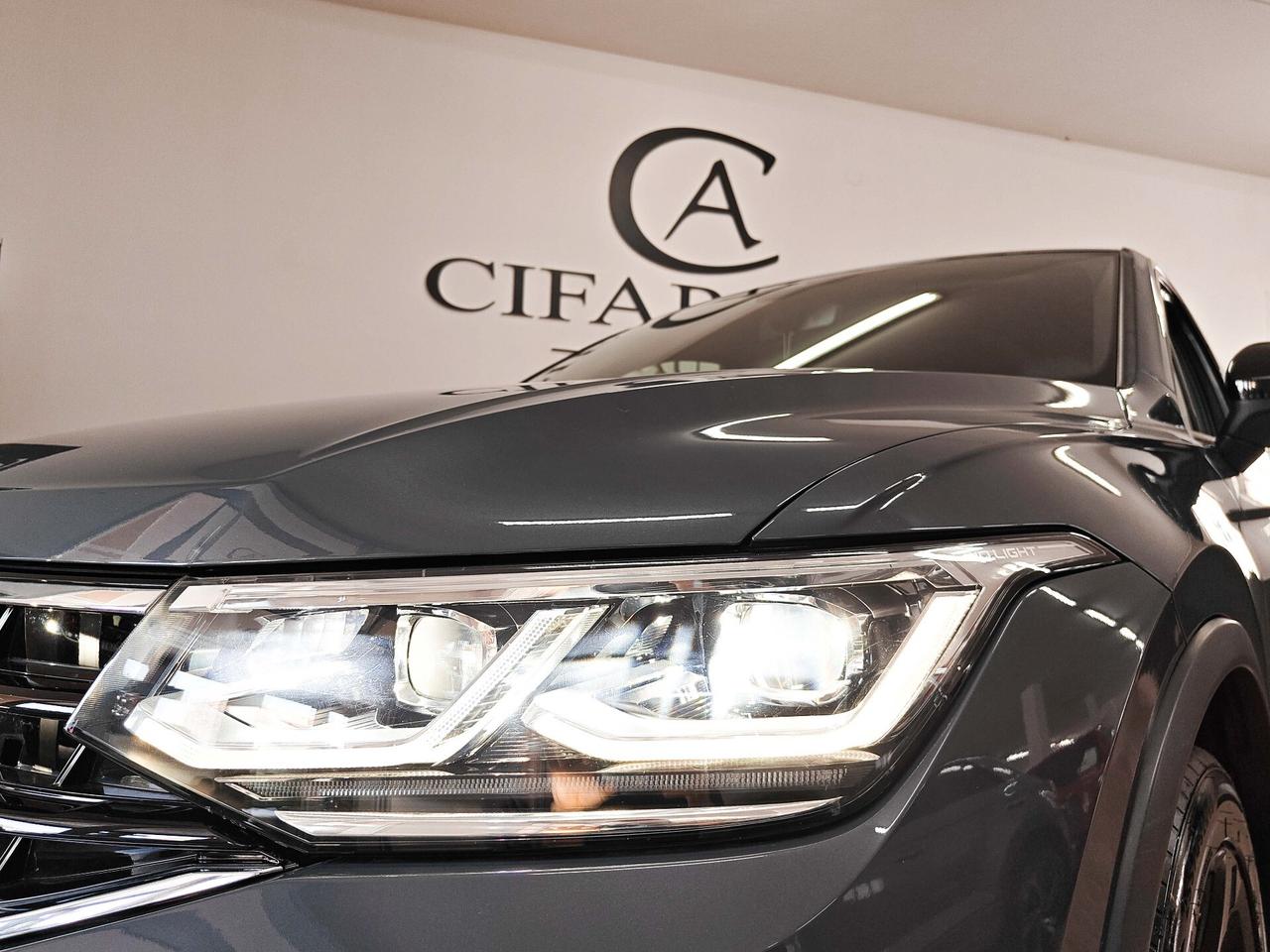 Volkswagen Tiguan 2.0 TDI 150 CV SCR DSG R-Line