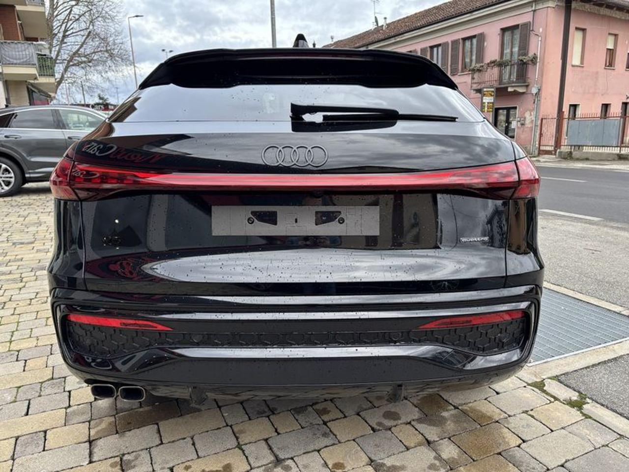 Audi Q5 SPB 40 TDI 204 CV quattro S tronic Identity Black