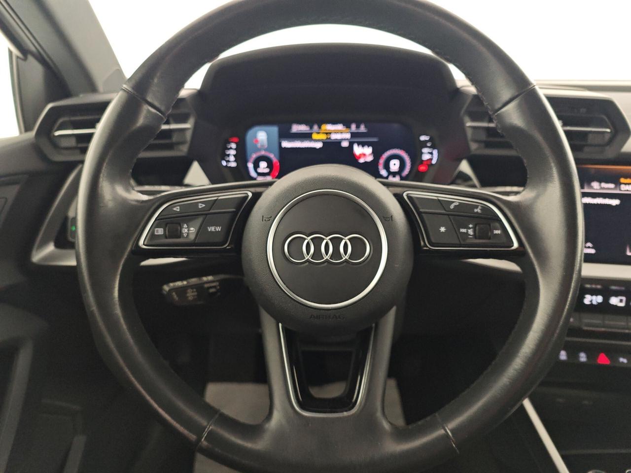 Audi A3 Sedan 35 TDI S tronic line edition