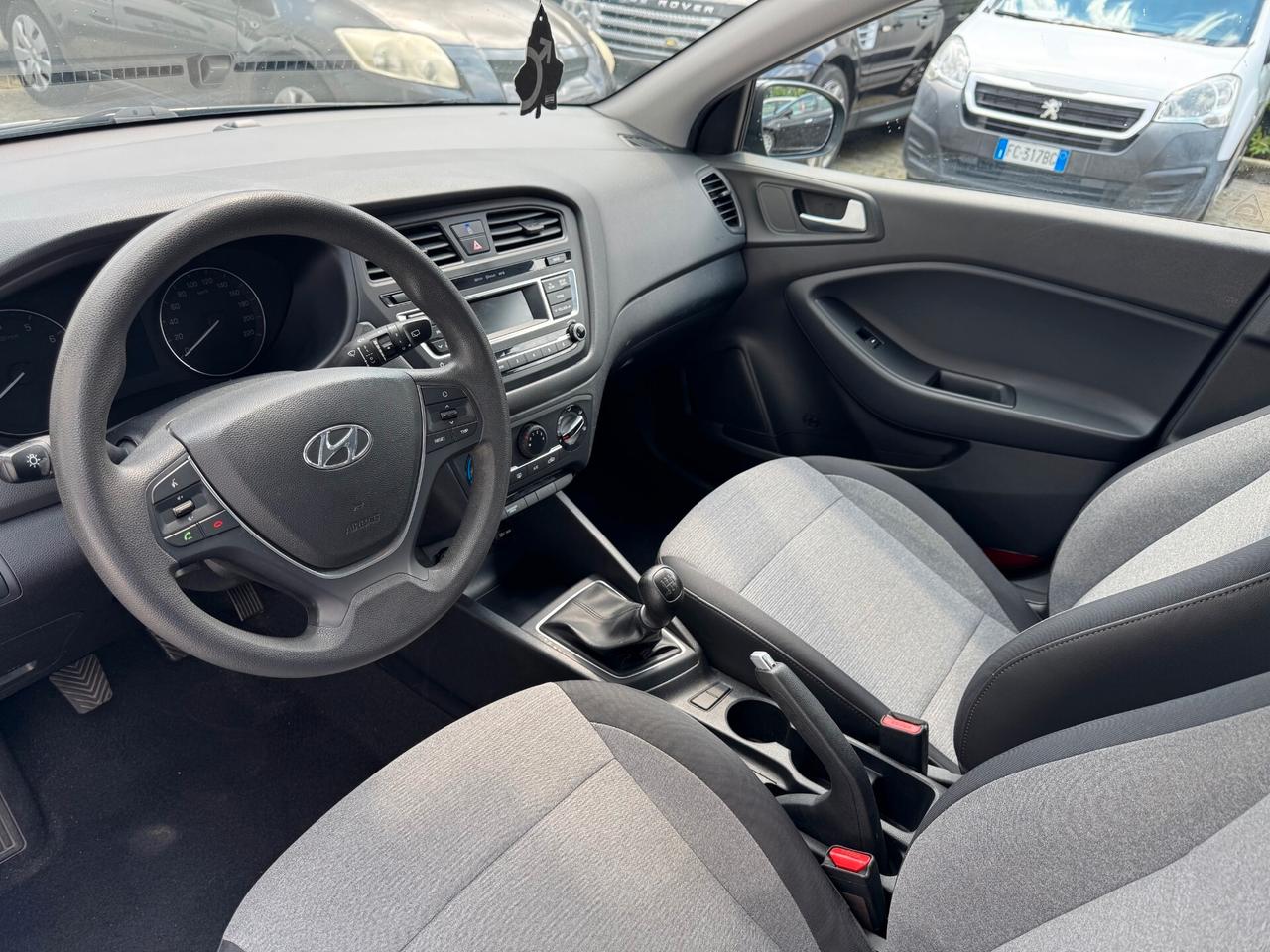 Hyundai i20 1.2 5 porte Classic*CLIMA*NEOPATENTATI