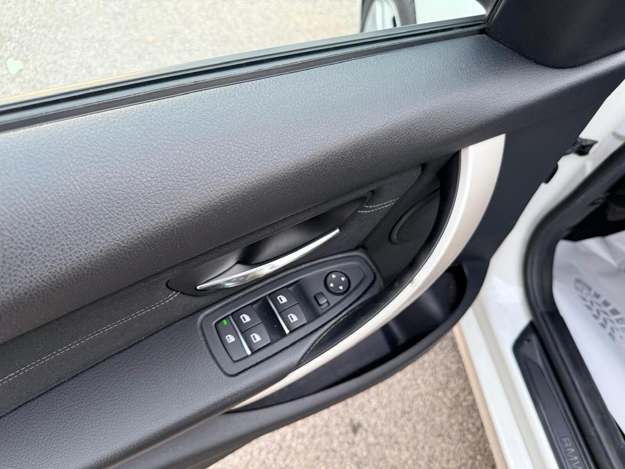 Bmw 316 316d Touring Business Advantage ***KM 82.000!!!***