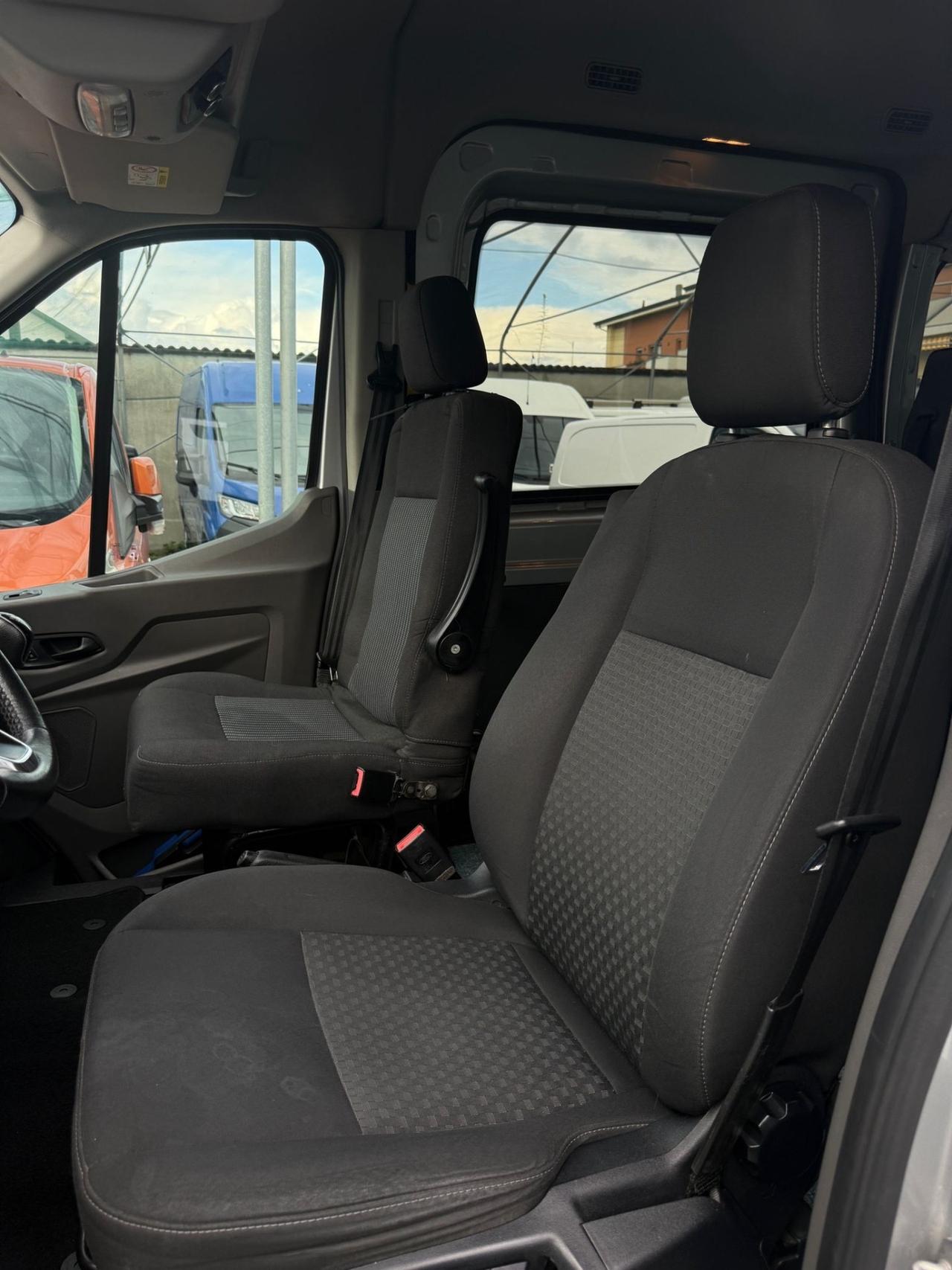 Ford Transit PM-TM 9 posti Pedana