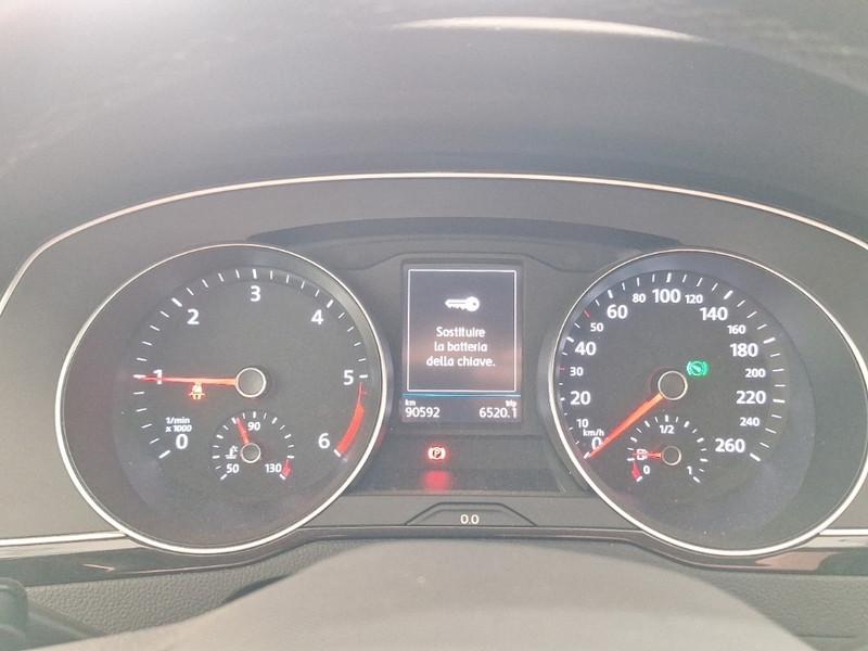 VOLKSWAGEN PASSAT VARIANT 2.0 TDI SCR EVO 110KW BUSINESS DSG STATION WAGON