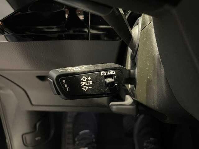 Audi e-tron 313CV (Batt.71kWh) Autom. quattro S-line