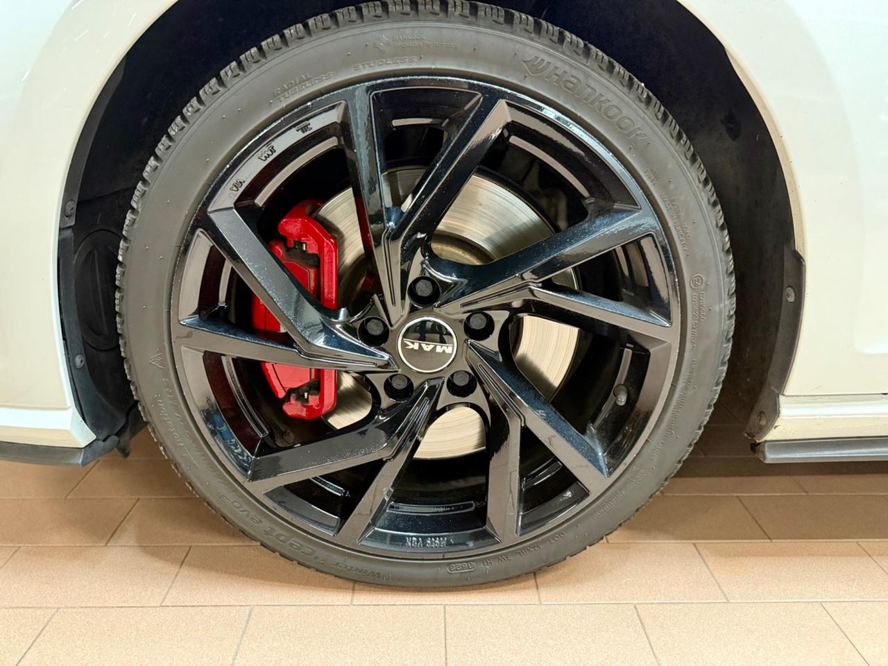 VW Golf Vll GTI 2.0TSI 245cv DSG E6