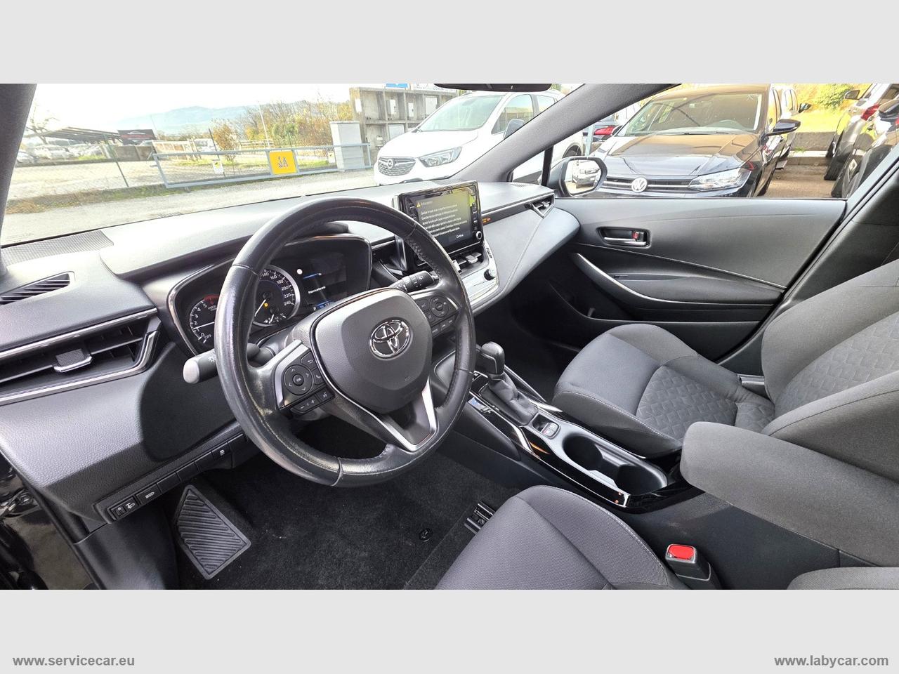 TOYOTA Corolla TS 1.8 Hybrid Style