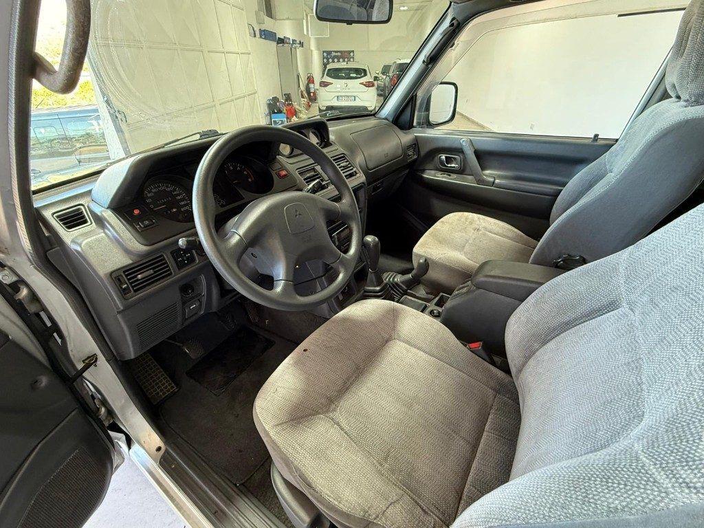 Mitsubishi Pajero 2.5 TDI Metal-top GLX