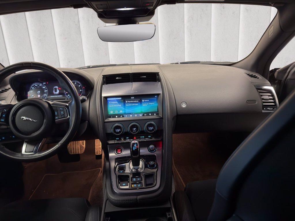 JAGUAR F-type coupe 2.0 i4 r-dynamic rwd 300cv auto del 2020