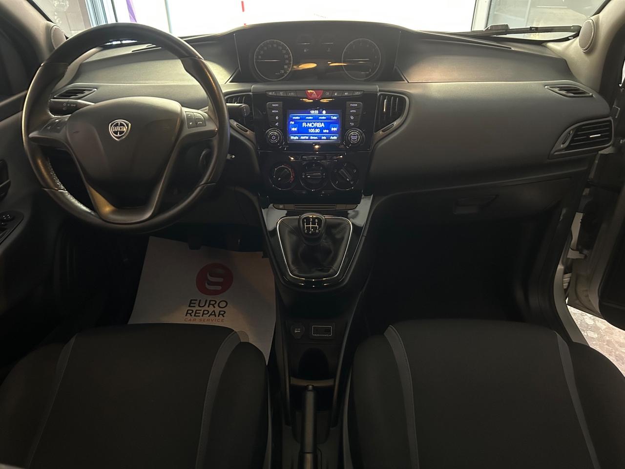 Lancia Ypsilon 0.9 B/M TwinAir Ecochic