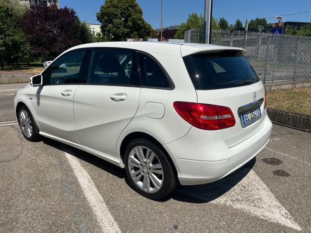 MERCEDES-BENZ B 180 BlueEFFICIENCY Executive