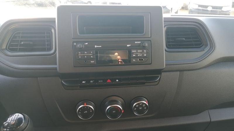 Renault Master T35 2.3 dCi 145 PL Centinato
