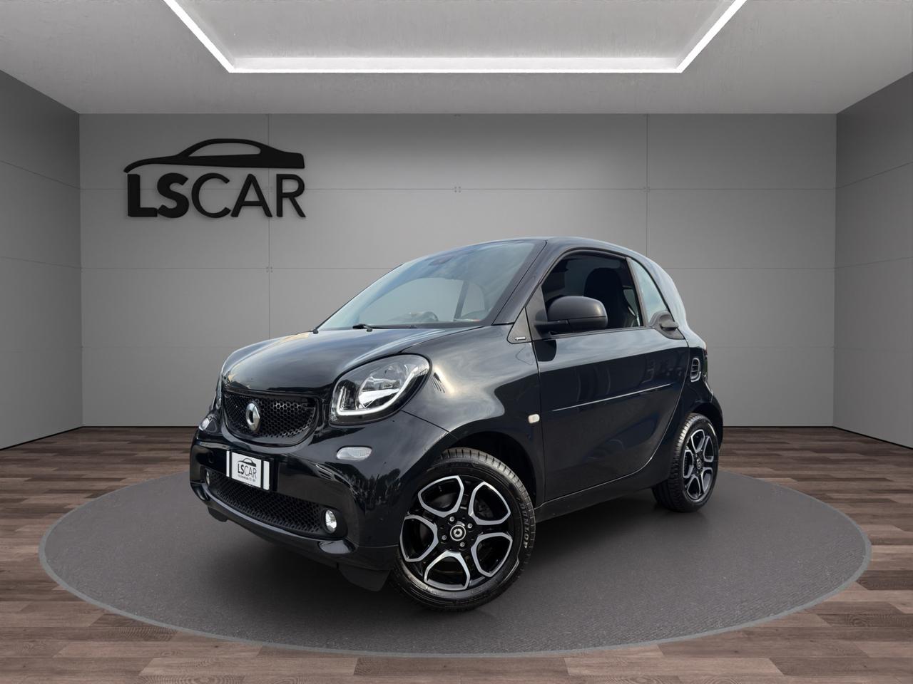 Smart fortwo coupe Fortwo 1.0 Passion 71cv - Unipro - Promo FInanziamento - Sedili riscaldabili - Tetto panoramico - Bracciolo