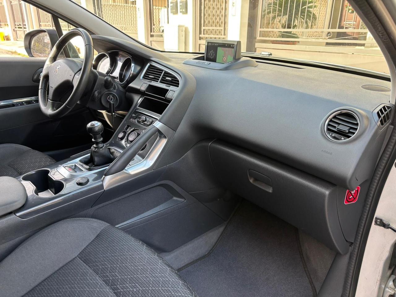 Peugeot 3008 BlueHDi 120 S&S Allure