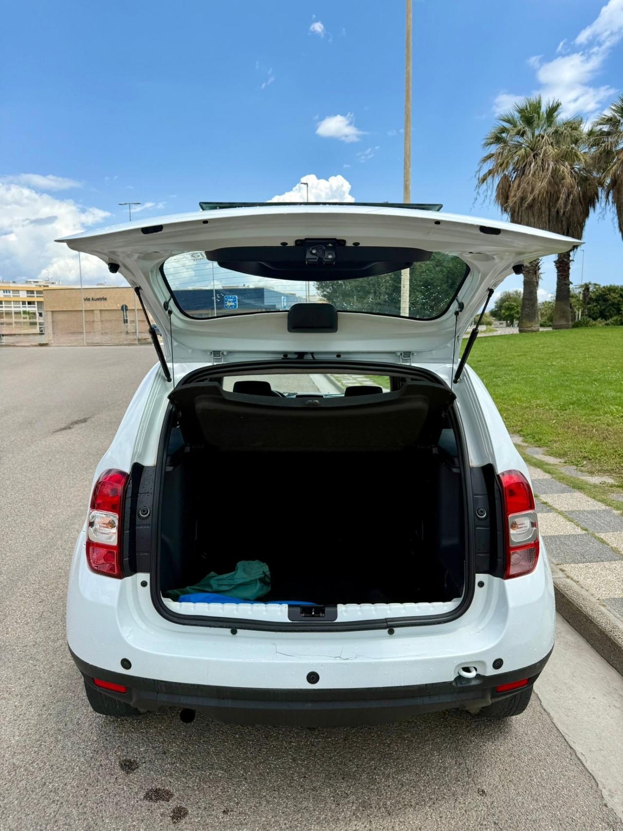 Dacia Duster 1.5 Diesel- GANCIO TRAINO- Full Optional
