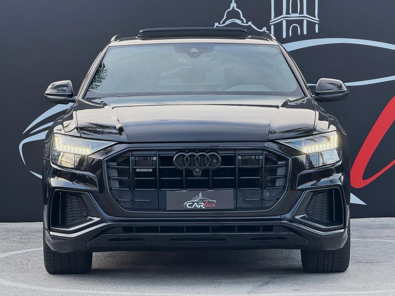 Audi Q8 50 TDI Quattro 286CV CARBONIO TETTO