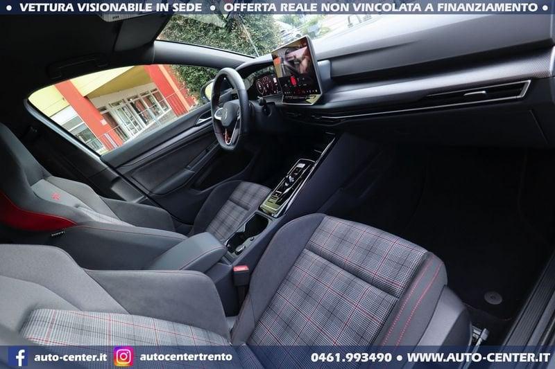 Volkswagen Golf 8.5 GTI DSG 2.0 TSI 19 Black Pack IQ.LIGHT