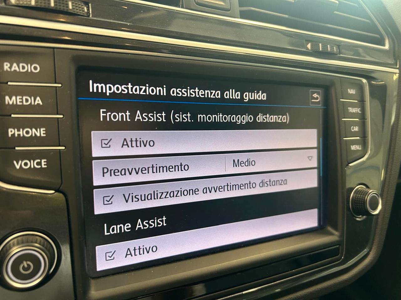 Volkswagen Tiguan BUSINESS 1.6 TDI SCR 6mt BMT UNICO PR.
