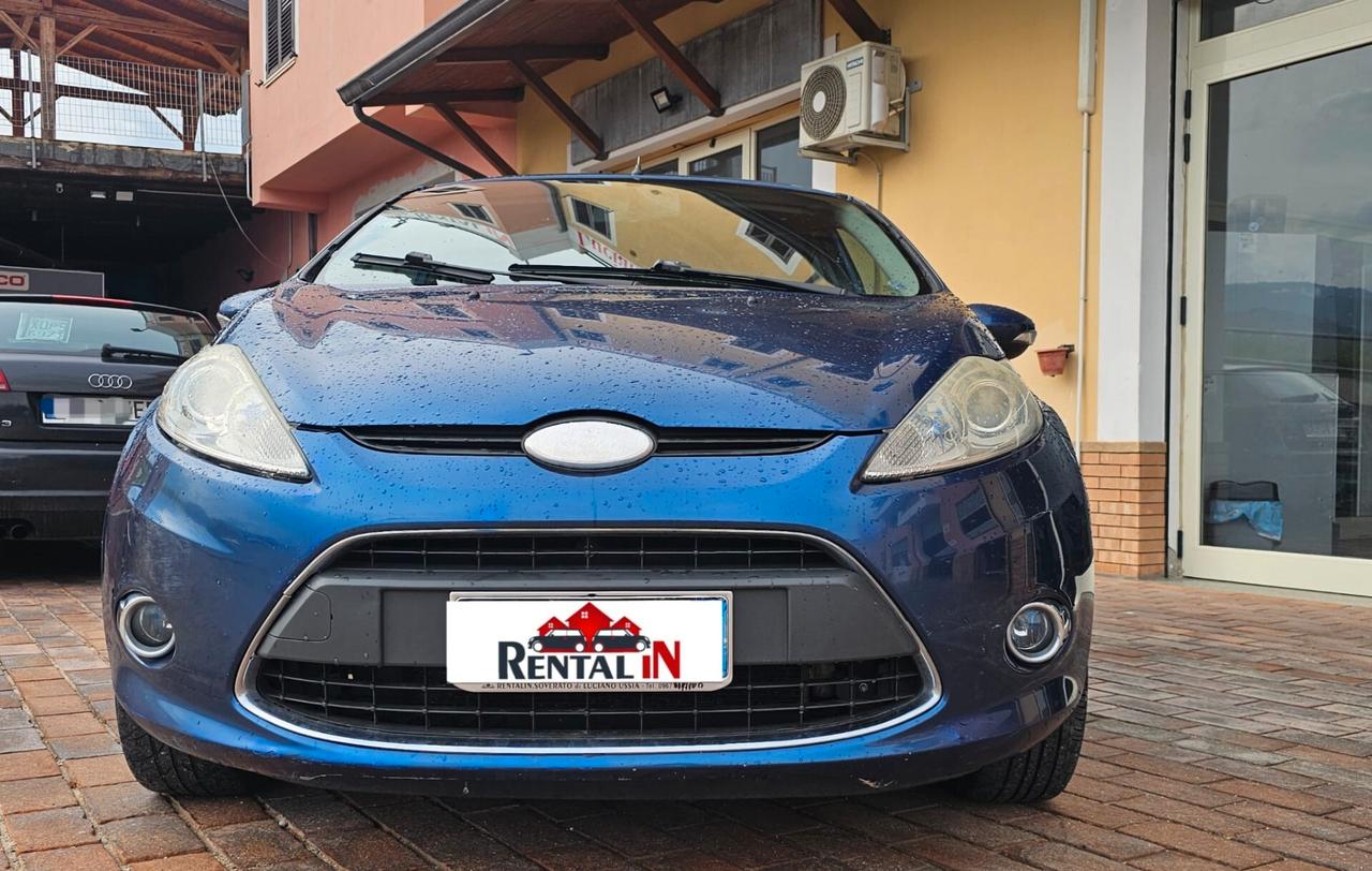 Ford Fiesta Fiesta 1.4 5 porte Bz.- GPL